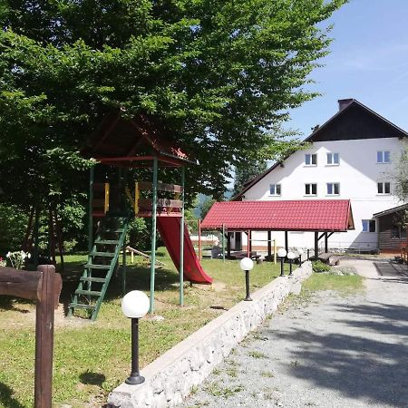 Guesthouse Arnika Fuzine Ngoại thất bức ảnh
