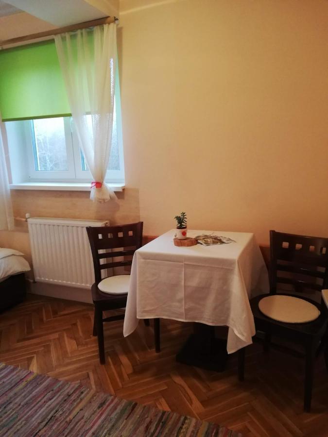 Guesthouse Arnika Fuzine Ngoại thất bức ảnh