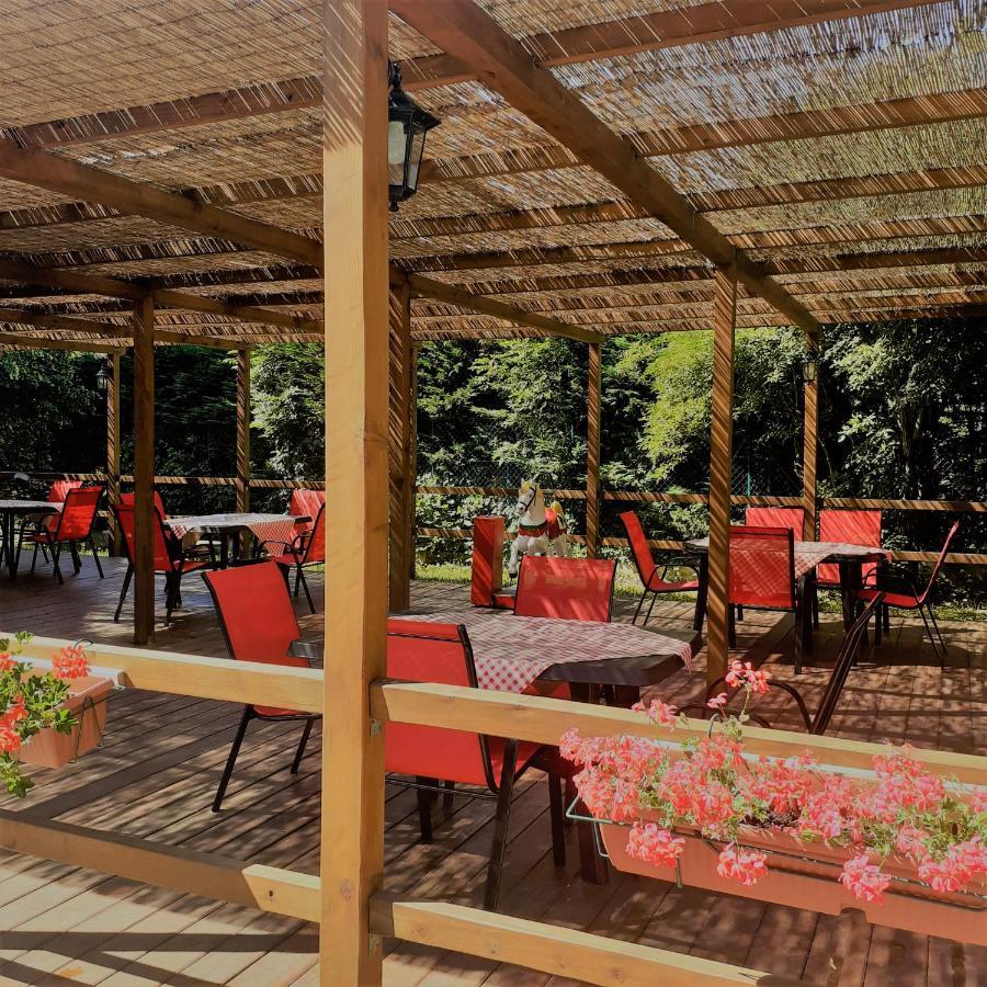 Guesthouse Arnika Fuzine Ngoại thất bức ảnh
